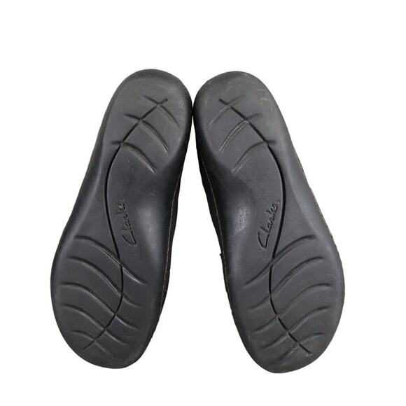 Clarks Shoes Womens 7.5 Loafer Slip On Ashland Leather Black Classic Career Flat - Picture 10 of 14